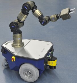 Der mobile Manipulator MM-500 SK für das IIT
